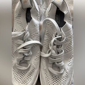 New Balance Light Gray Sneakers